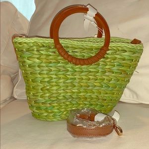 Straw purse